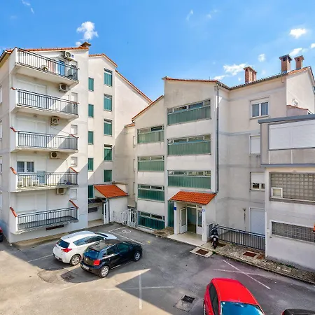Komfortables Mit Meerblick, Klima, Wifi Und Waschmaschine Apartmán Crikvenica
